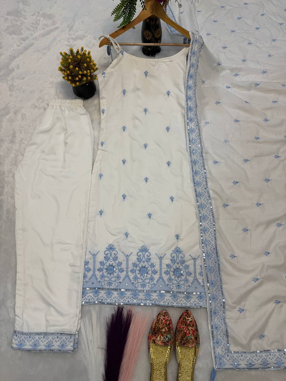 Rakhi Special Maska Cotton Silk Kurta, Pant & Dupatta