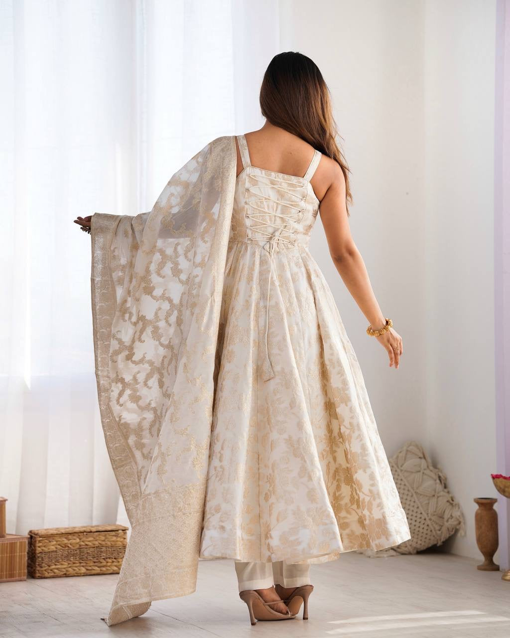 Banarasi jackquard dola silk fabric Anarkali suit set