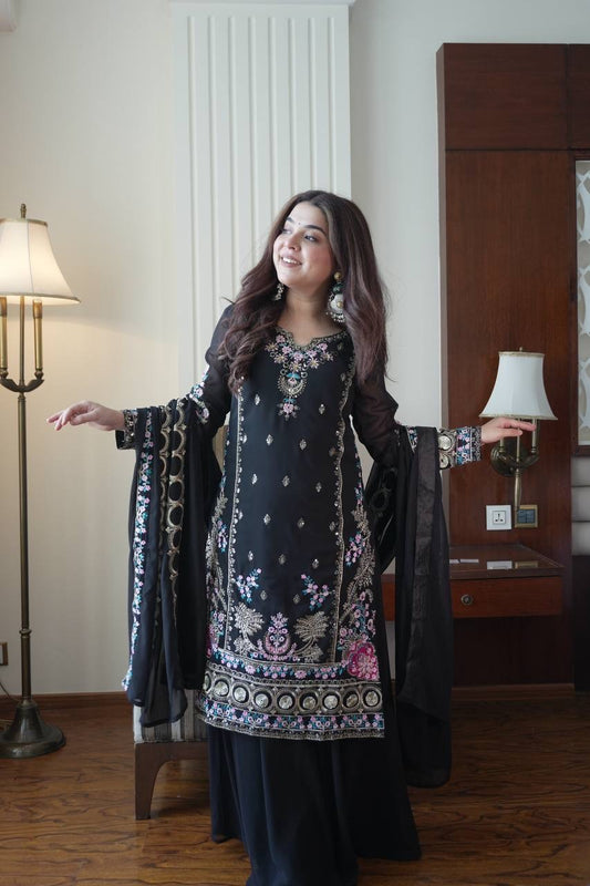 REAL MODLING OF GOWN PANT PAIR