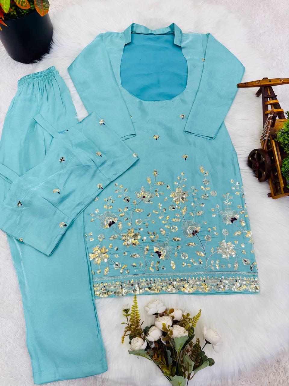 Glass Roman Top & Pant Set