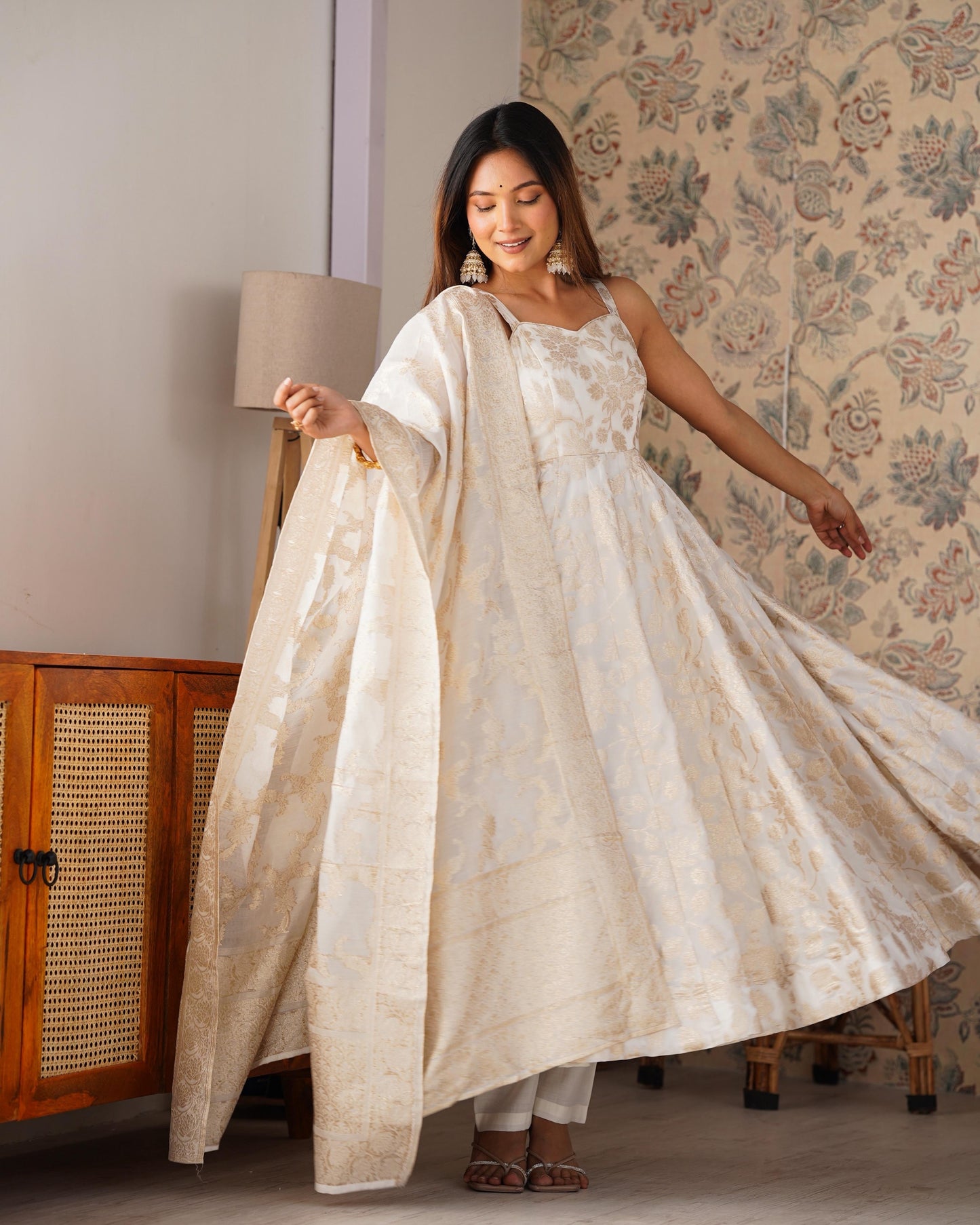 Banarasi Jacquard Dola Silk Anarkali Suit Set
