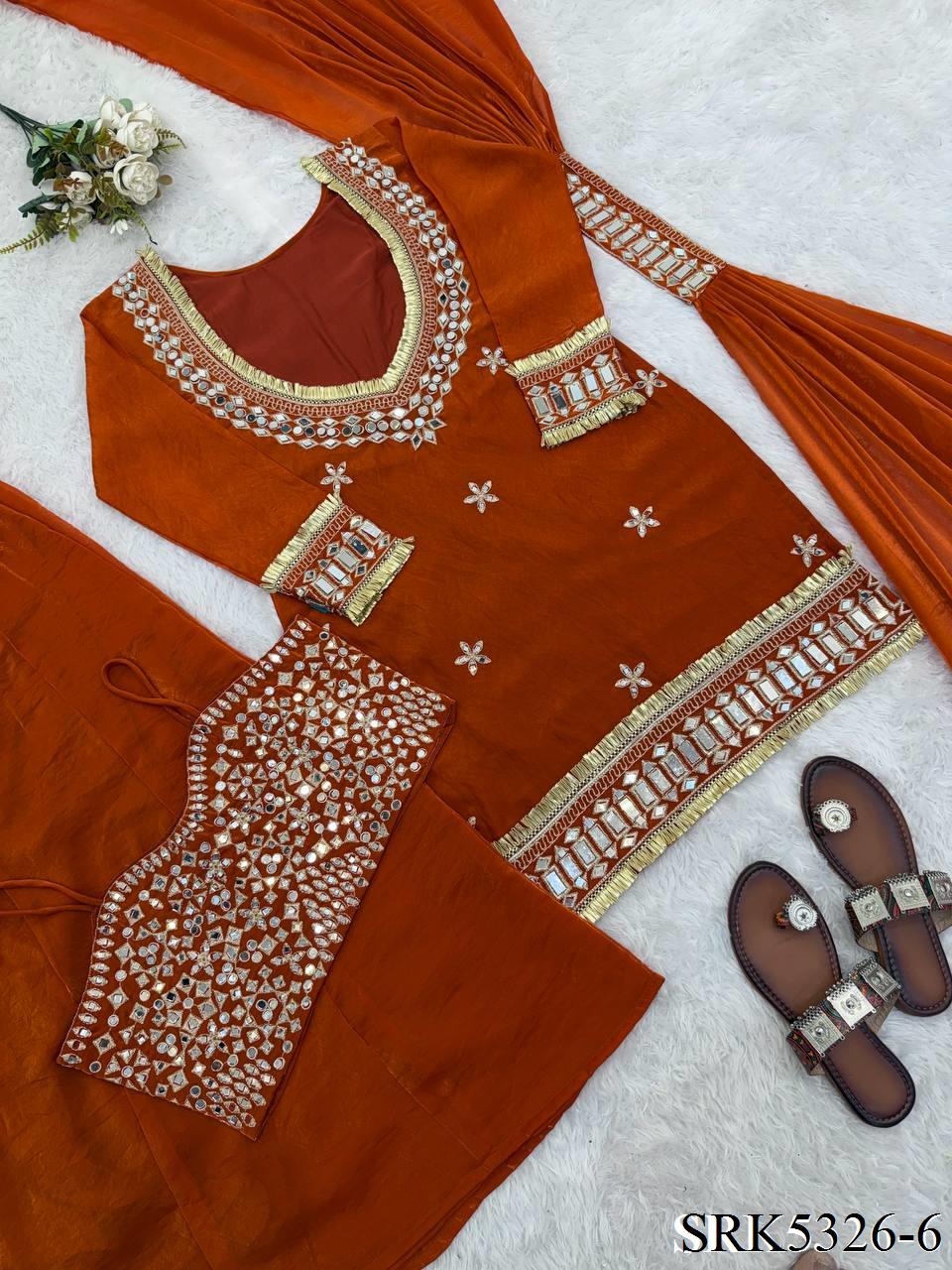Viral Real Mirror Bustier Set
