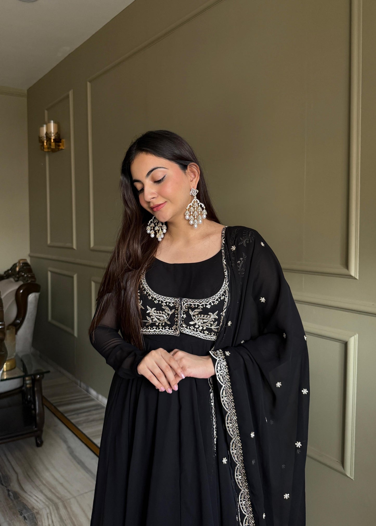Premium Fox Georgette 16 Kali Anarkali Set with Koti, Dupatta & Pant