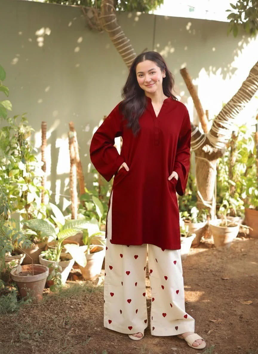 Hania Aamir viral set