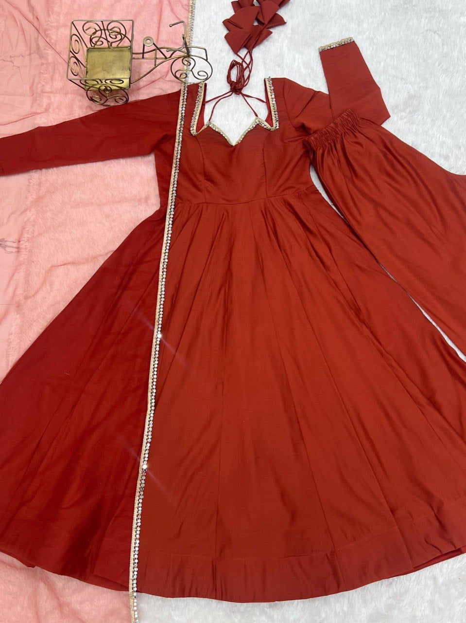 Roman Silk Chanderi Anarkali, Pant & Dupatta Set