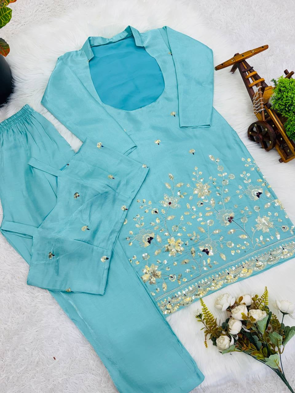 Glass Roman Top & Pant Set