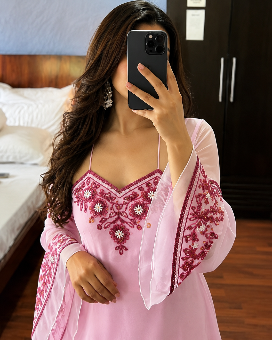 Viral sonpapdi Top, Palazzo & Dupatta Set