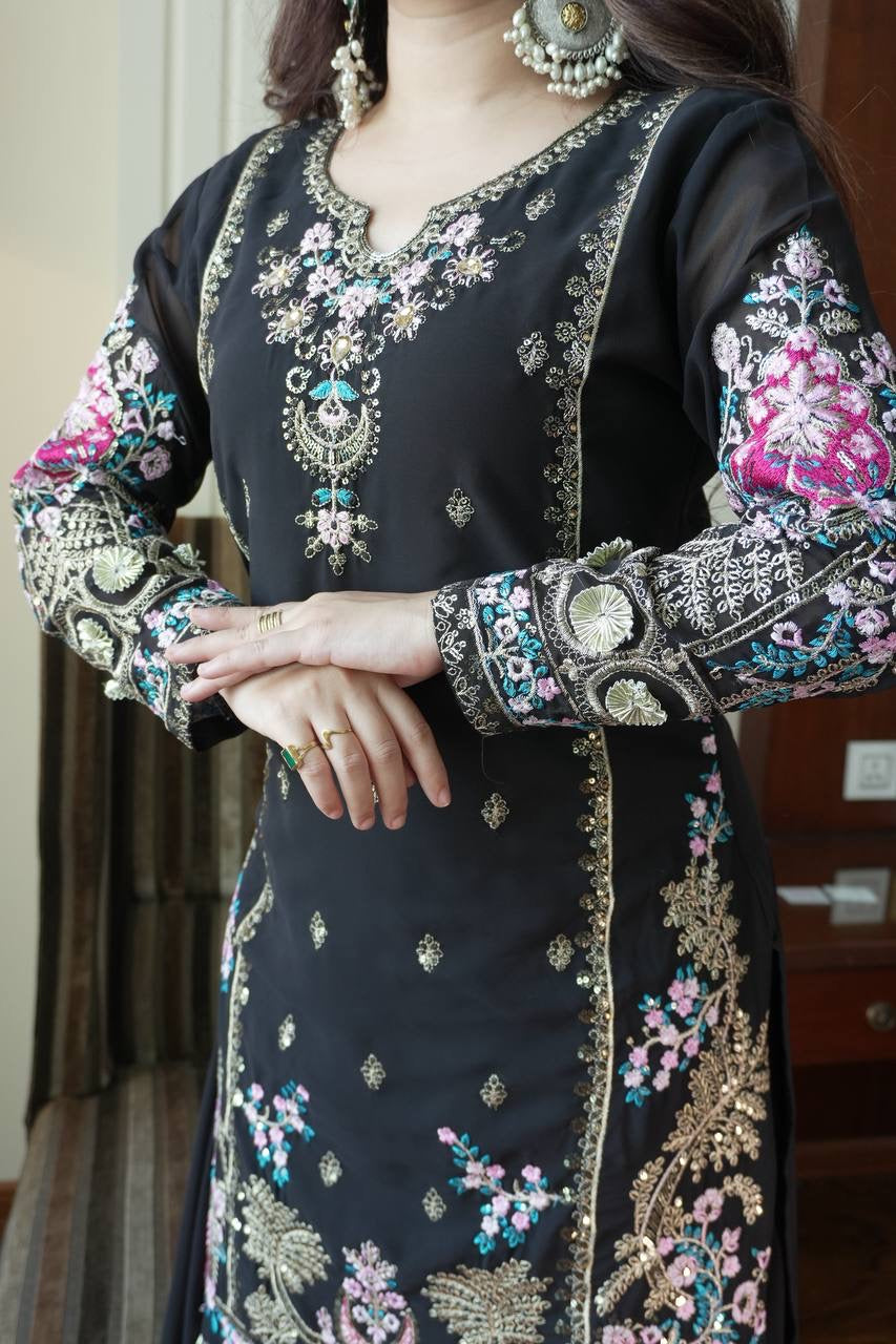 REAL MODLING OF GOWN PANT PAIR