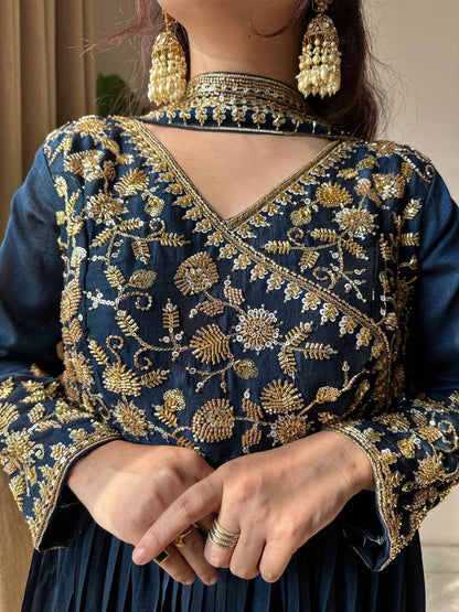 Blooming Vichitra Gown Set