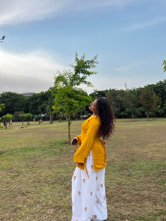 Viral Sunflower Farshi Set