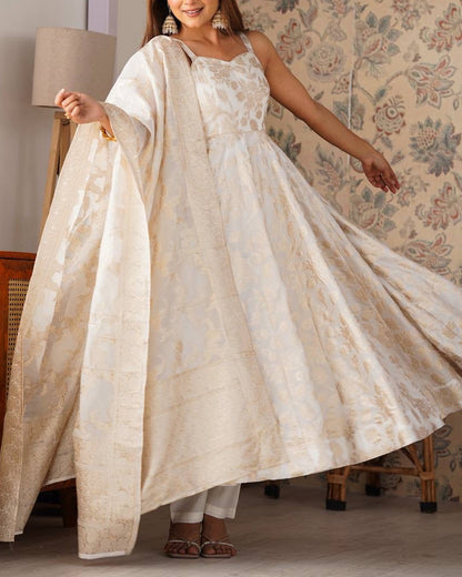 Banarasi jackquard dola silk fabric Anarkali suit set