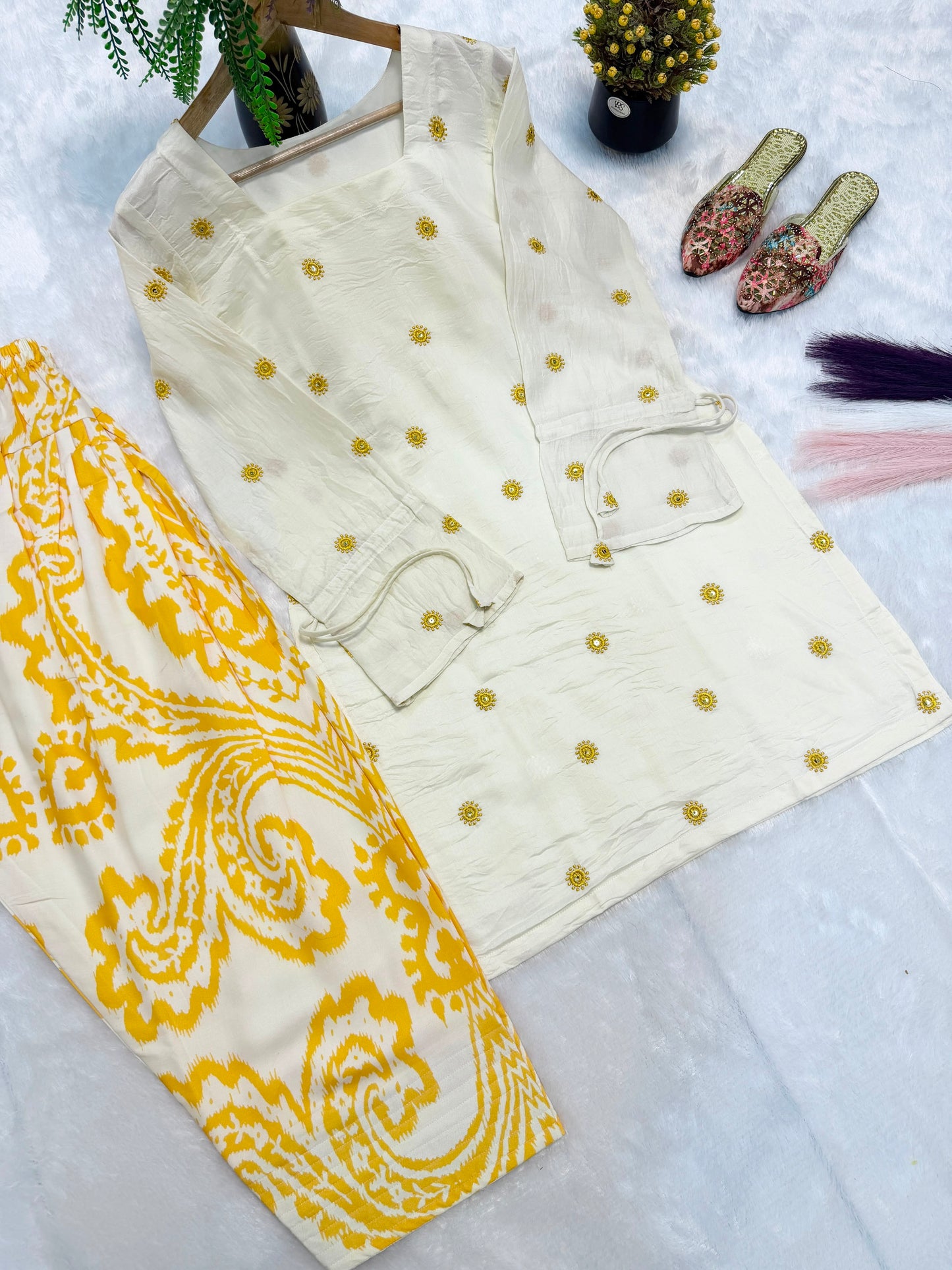 Premium Cambric Cotton Digital Print Co-Ord Set With Farshi Pant