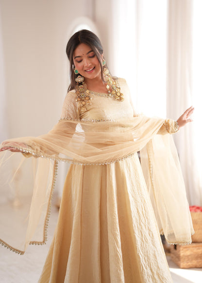 Crush Gown, Pant & Dupatta Se