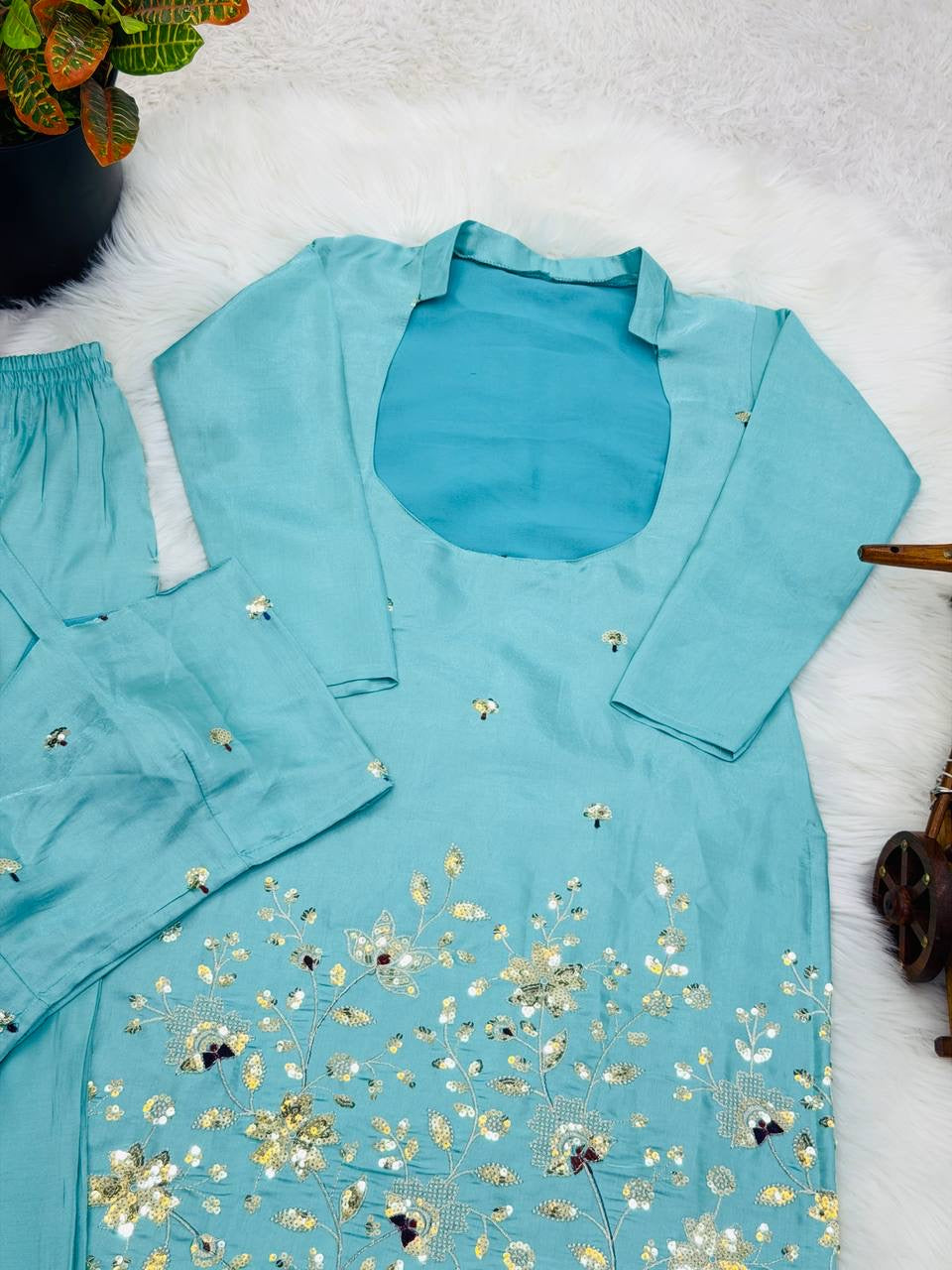 Glass Roman Top & Pant Set