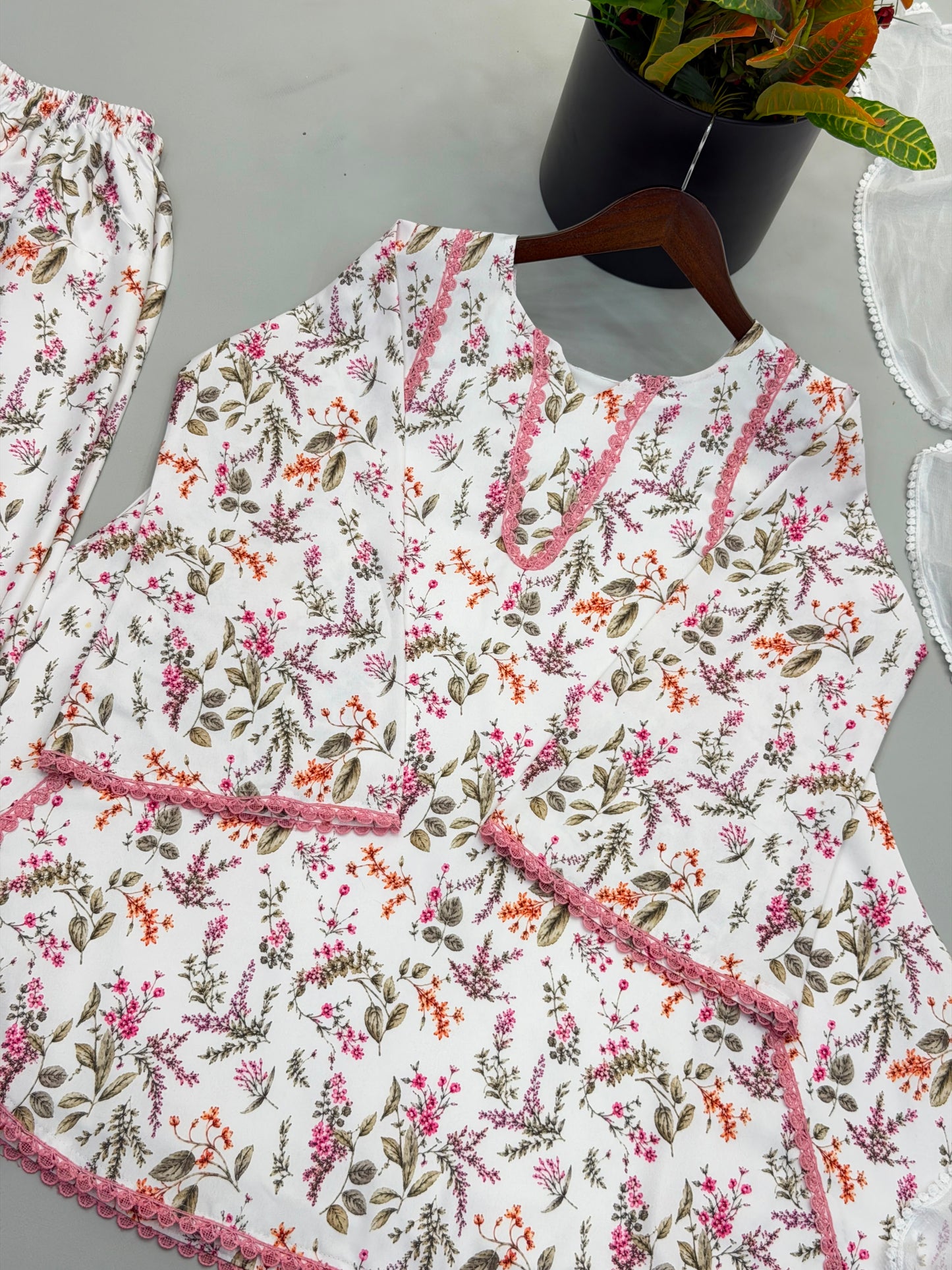 Heavy Natural Crepe Kurta Set with Farshi Pant and Nazmin Dupatta