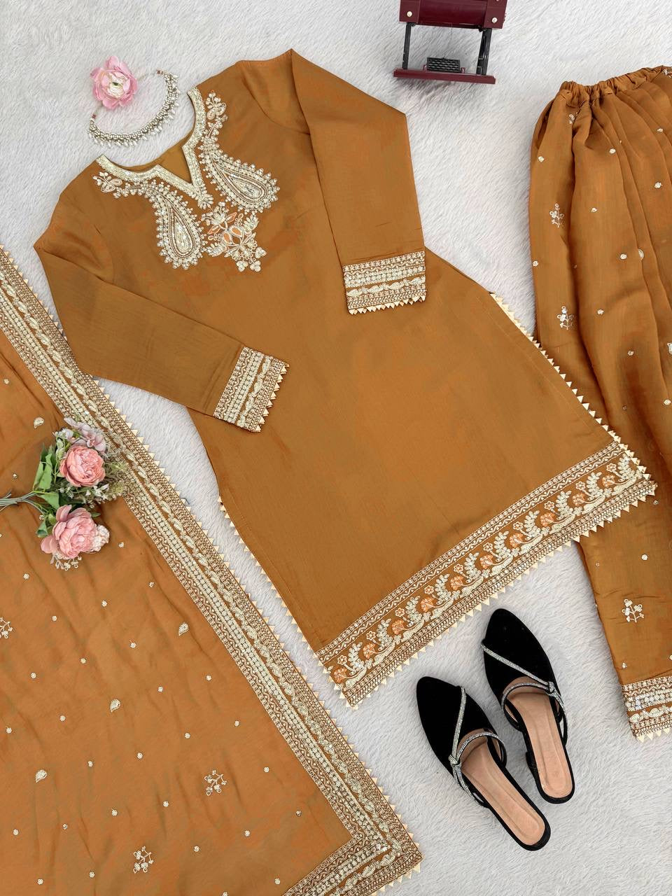 Mul Chanderi Top, Plazzo & Dupatta Set