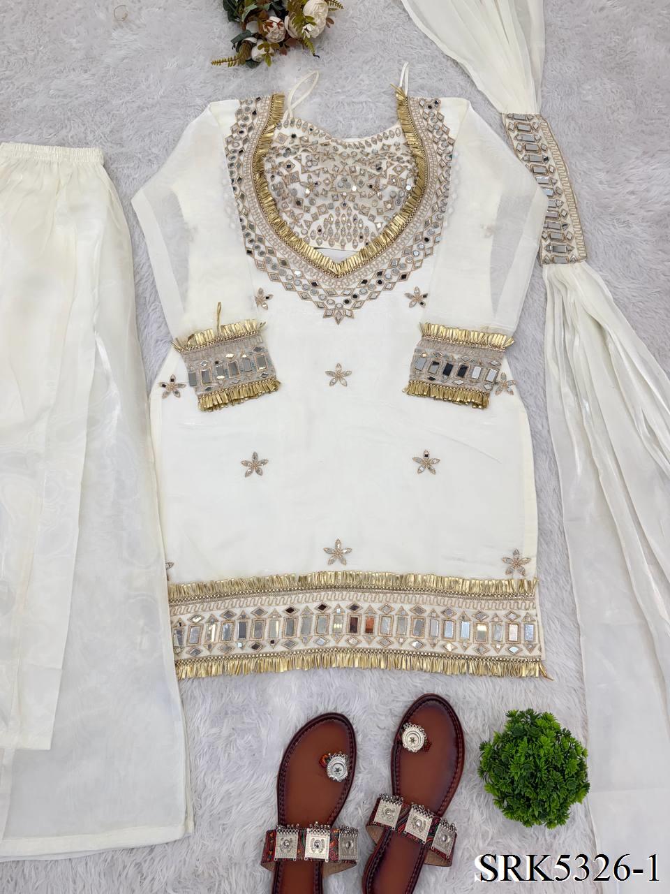 Viral Real Mirror Bustier Set