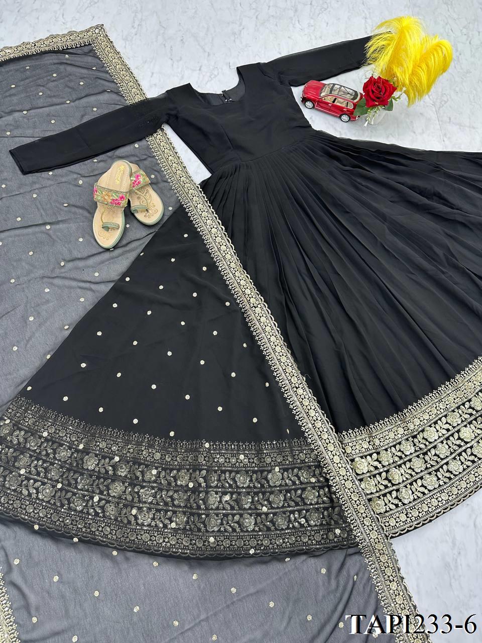 Viral Black Gown Set