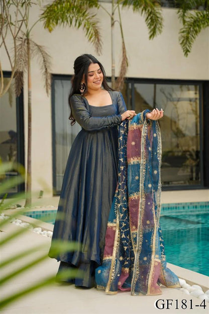 Simar Silk Gown Set