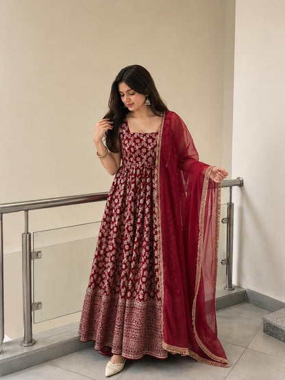 Chanderi Jacquard Butti Anarkali Set