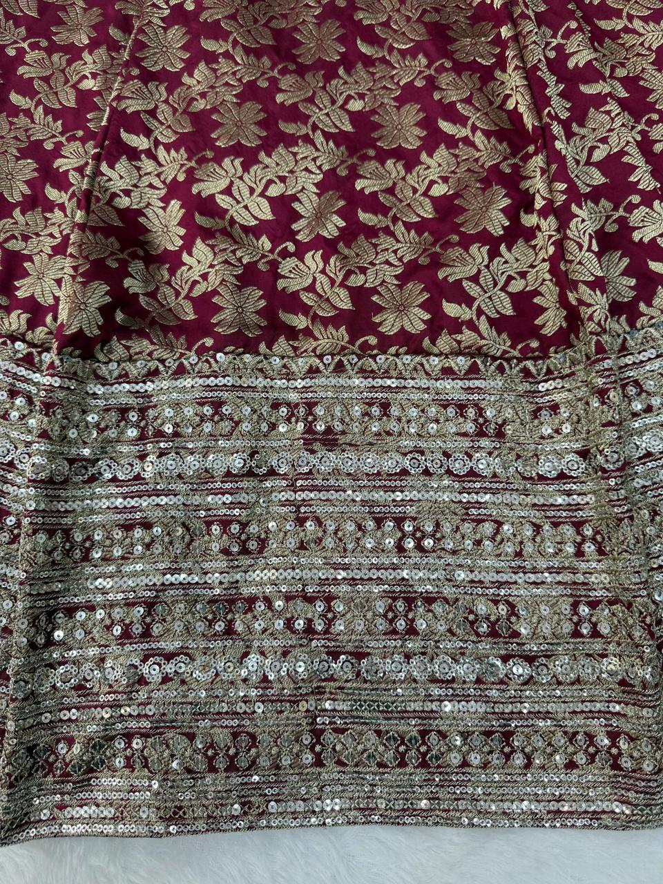 CHANDERI JACQUARD BUTTI ANARKALI SET